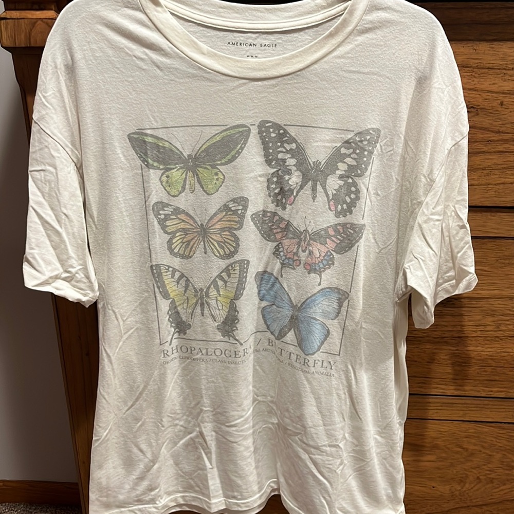 American Eagle Graphic Tee